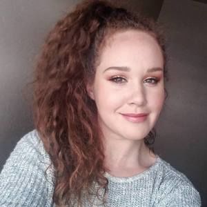 Meet your Posher, Eva